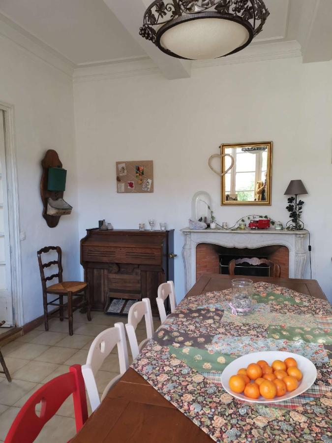 Experience Unique Dans Un Lieu Magique Hotel Vergèze Buitenkant foto